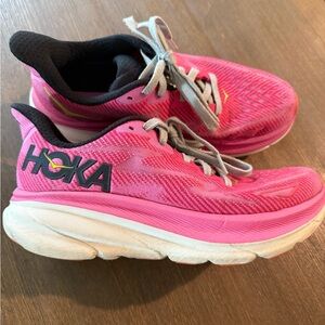 Hoka Clifton 9 Pink and Black Running Shoes
